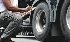 Продажа грузовых шин: на чем остановить выбор